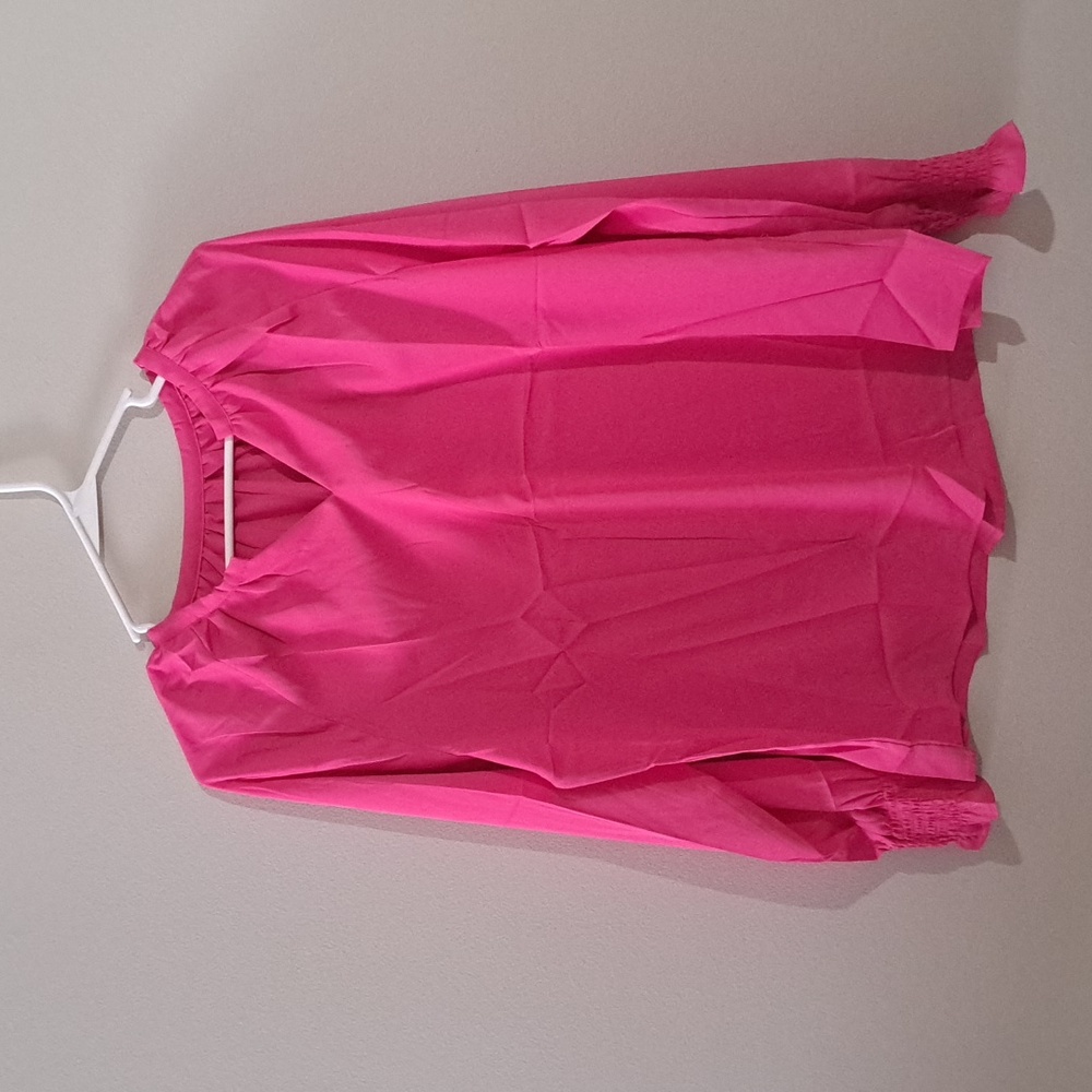 ❤️LAST ONE 🌺 Chic Pink Blouse - Picture 9 of 11